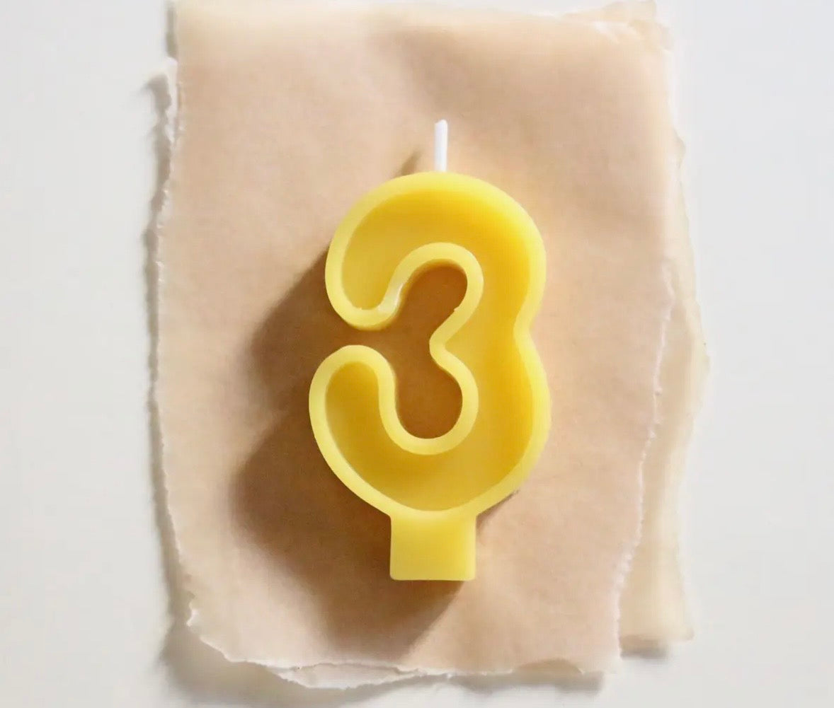 Beeswax number candle