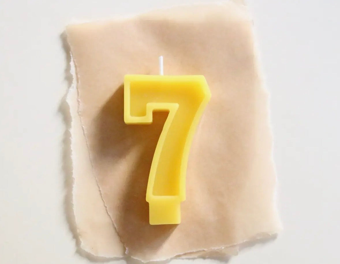 Beeswax number candle