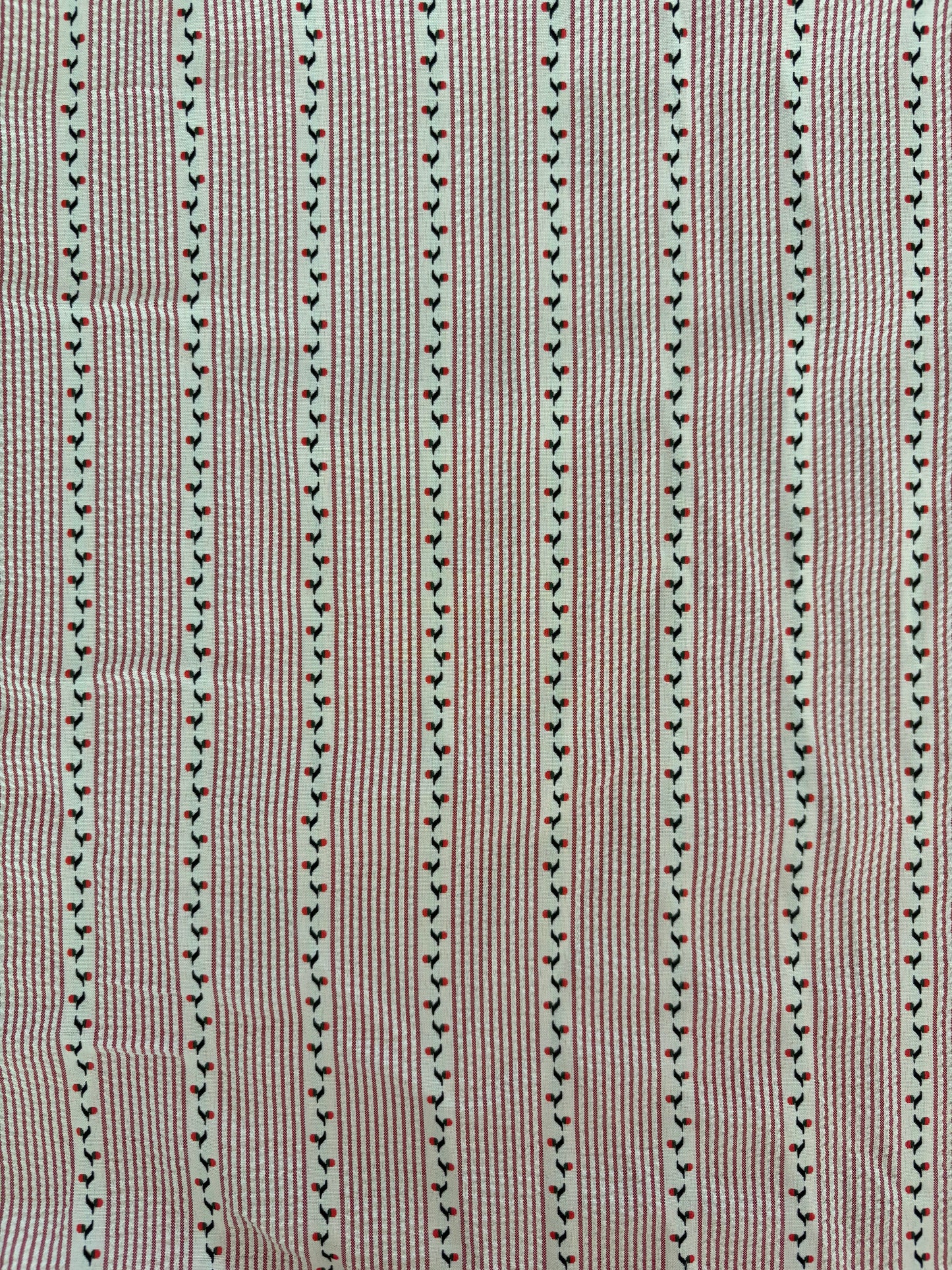 Polyester seersucker floral vine fabric