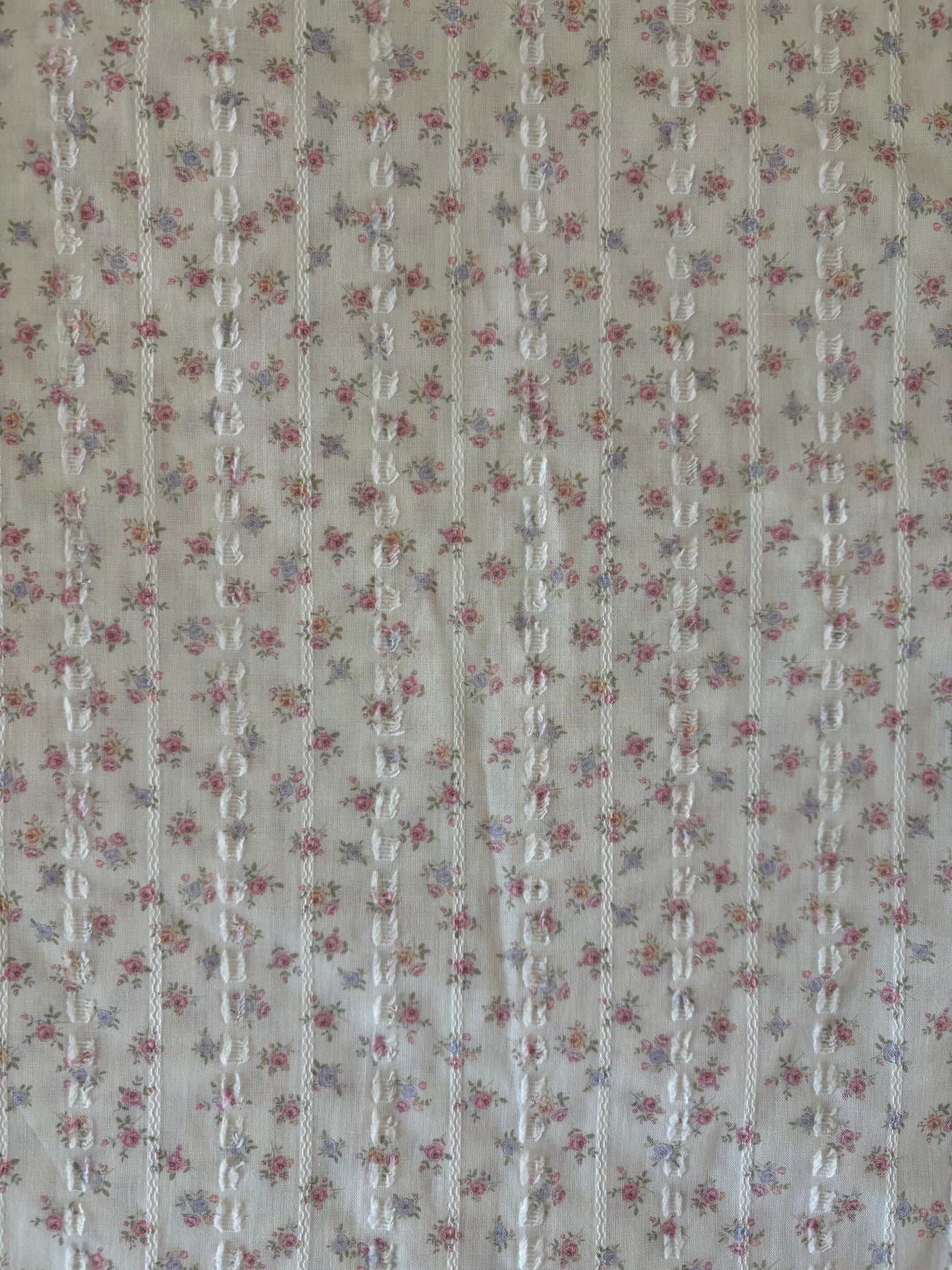 Cotton dobby tiny floral fabric
