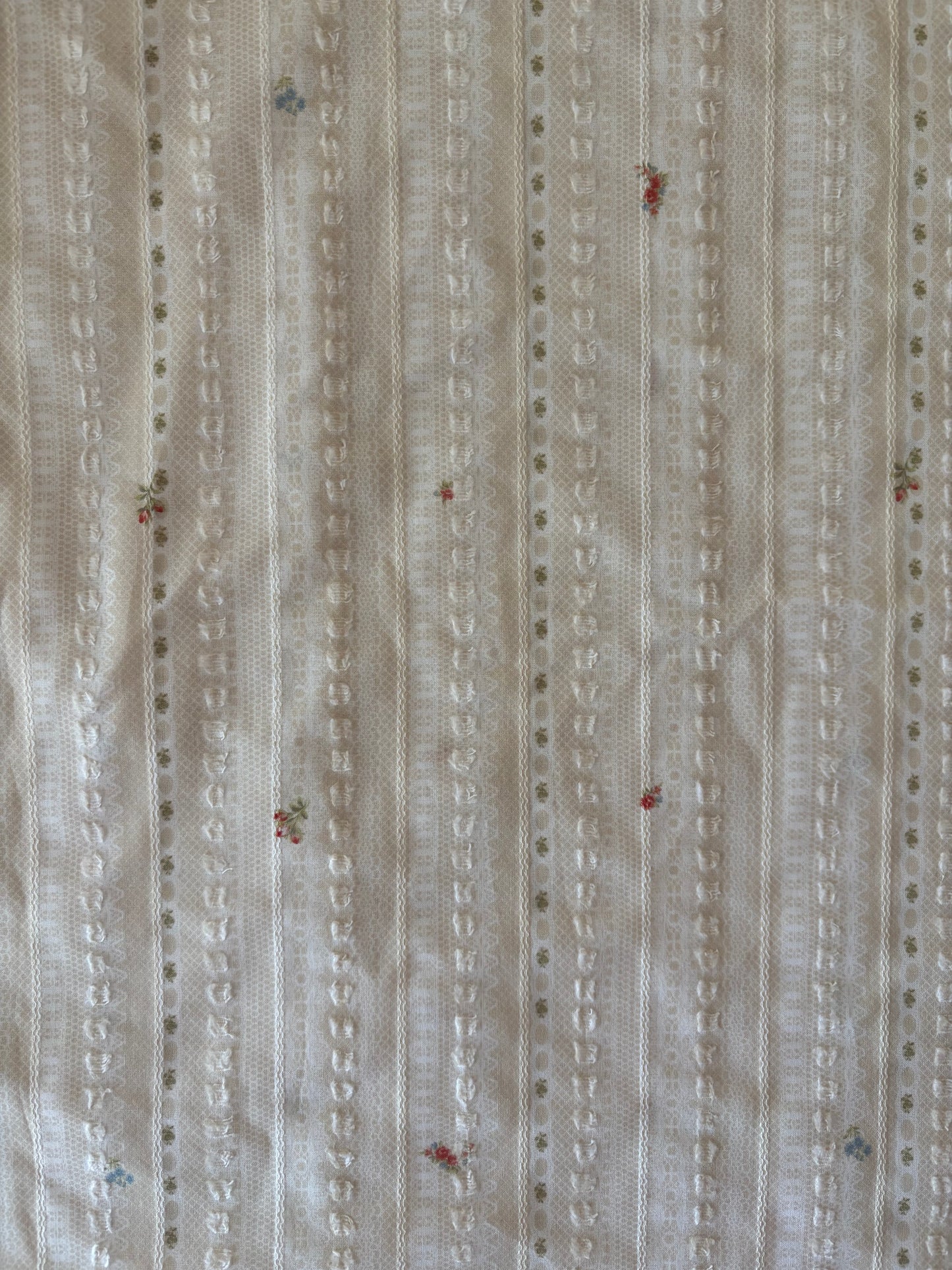 Cotton dobby tiny floral fabric